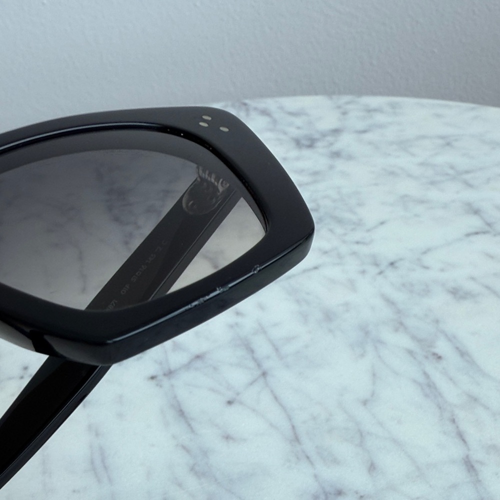 Celine Elegant Black Sunglasses with Case - Picture 10 of 11